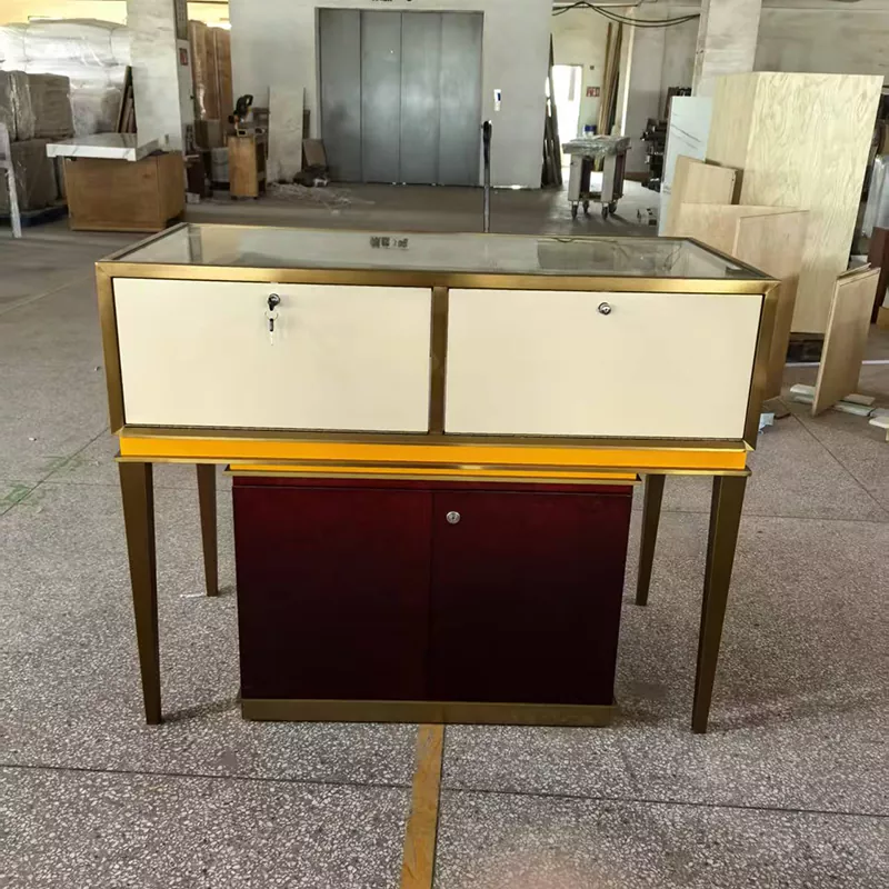 스테인레스 스틸 디스플레이 테이블