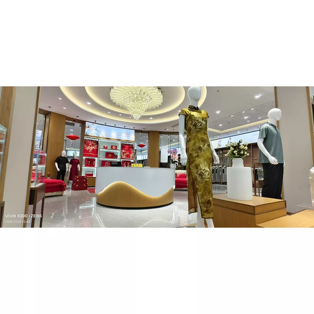 목조 여성 의류 디스플레이 랙